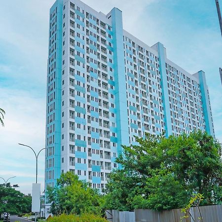 Oyo 90391 Gkitroom Karawang Dış mekan fotoğraf